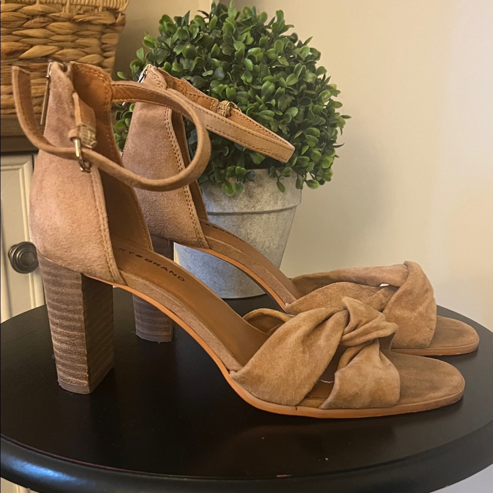 Lucky Brand Tan Suede Heeled Sandals